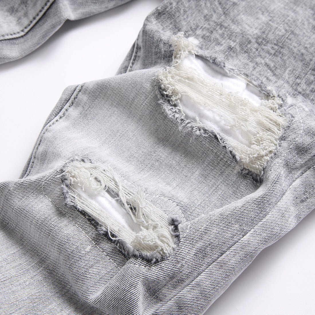 Amiri Jeans Ripped Stretch Jeans